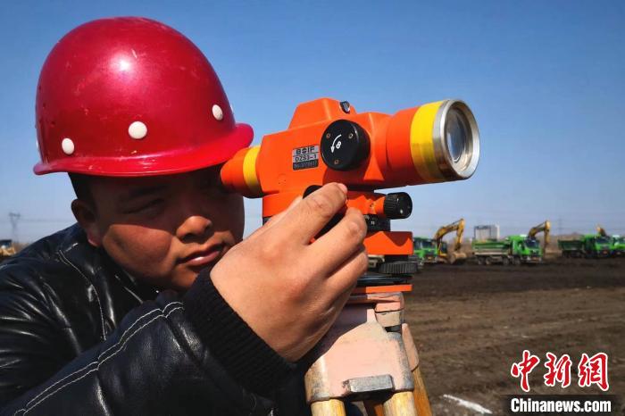 哈尔滨提前一个月迎重大项目开工“春天”